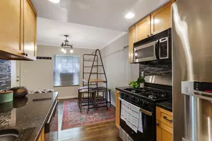 2564 Shore Line Ln, Columbus, OH 43221 - Photo 4