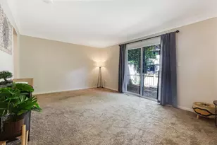 2564 Shore Line Ln, Columbus, OH 43221 - Photo 12