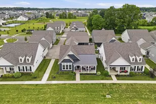 5614 Jessica Ln W, Powell, OH 43065 - Photo 4