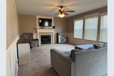 576 Heartland Court, Sunbury, OH 43074 - Photo 2