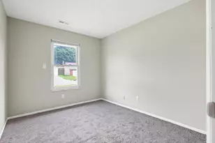 2631 Millrace Dr, Columbus, OH 43207 - Photo 16