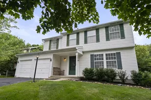 408 Woodbrie Ct, Columbus, OH 43230 - Photo 2