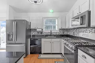 3697 Pendent Ln, Columbus, OH 43207 - Photo 8