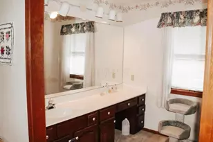 481 Cambridge Ln, Lancaster, OH 43130 - Photo 6