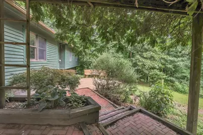 1795 Welsh Hills Road NE, Granville, OH 43023 - Photo 4