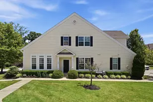 1089 Bluffway Dr, Columbus, OH 43235 - Photo 2
