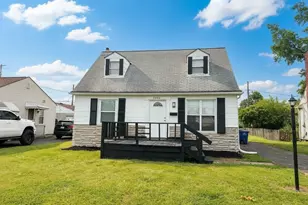 2246 W Mound St, Columbus, OH 43223 - Photo 2
