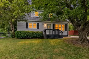 876 Minerva Ave, Columbus, OH 43229 - Photo 2