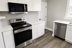 930 E 15th, Columbus, OH 43211 - Photo 2