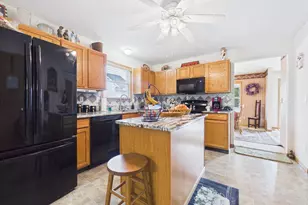 3884 Black Pine Dr, Grove City, OH 43123 - Photo 10
