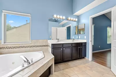 7975 Holderman Street, Lewis Center, OH 43035 - Photo 20