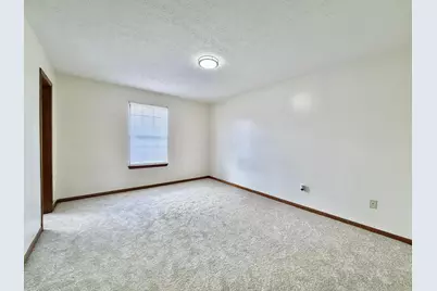 916 Lateglow Court, Newark, OH 43055 - Photo 16