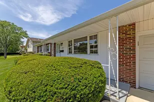 1406 Fahlander Dr N, Columbus, OH 43229 - Photo 6