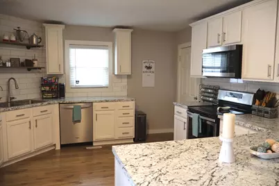 484 E Main Street, Circleville, OH 43113 - Photo 12