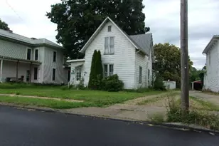 329 N Main St, Utica, OH 43080 - Photo 2