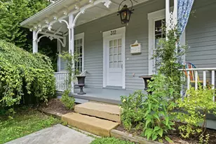 312 E College St, Granville, OH 43023 - Photo 2
