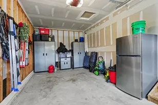 2110 Shale Run Dr, Delaware, OH 43015 - Photo 44