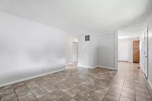 1286 Southfield Dr S, Columbus, OH 43207 - Photo 6
