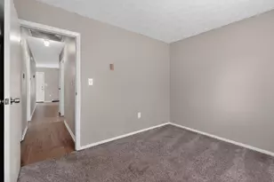 1633 E Gates St, Columbus, OH 43206 - Photo 22