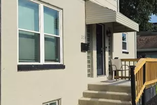 328 S Oakley Ave, Columbus, OH 43204 - Photo 2