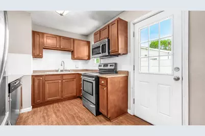525 W Shields Street, Newark, OH 43055 - Photo 4