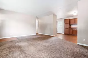525 W Shields St, Newark, OH 43055 - Photo 12