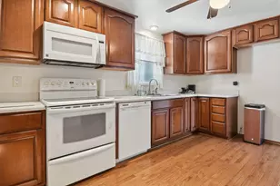 2570 Niantic Dr, Columbus, OH 43224 - Photo 12