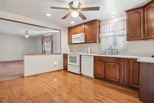 2570 Niantic Dr, Columbus, OH 43224 - Photo 10