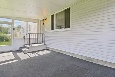 2570 Niantic Drive, Columbus, OH 43224 - Photo 16