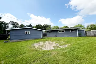 1924 Victory Dr, Springfield, OH 45505 - Photo 8