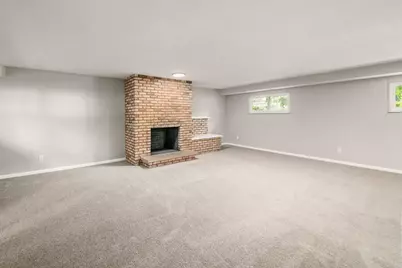 1344 Yorktown Road, Columbus, OH 43232 - Photo 28