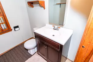 221 W Parkwood Ave, Springfield, OH 45506 - Photo 34