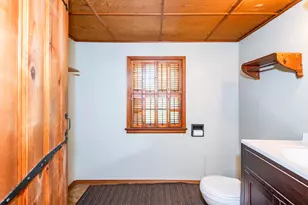 221 W Parkwood Ave, Springfield, OH 45506 - Photo 26