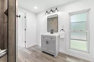 260 N Clayton St, Centerburg, OH 43011 - Photo 18