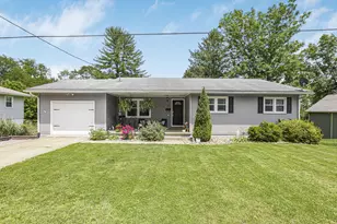 7 Garfield Ave, New Concord, OH 43762 - Photo 1