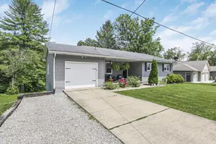 7 Garfield Ave, New Concord, OH 43762 - Photo 2