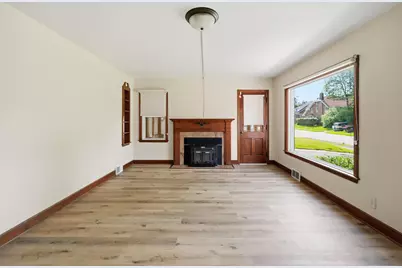 562 Arlington Avenue, Mansfield, OH 44903 - Photo 2
