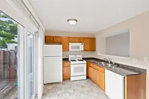 910 Annagladys Dr, Columbus, OH 43085 - Photo 8