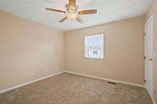 910 Annagladys Dr, Columbus, OH 43085 - Photo 14