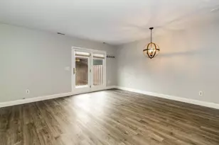 2806 Downing Way, Columbus, OH 43221 - Photo 6