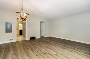 2806 Downing Way, Columbus, OH 43221 - Photo 10