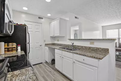 5597 Cedar Springs Road, Columbus, OH 43228 - Photo 10