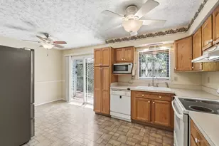 4667 Wendler Blvd, Columbus, OH 43230 - Photo 18