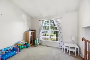 911 Robmeyer Dr, Columbus, OH 43207 - Photo 14