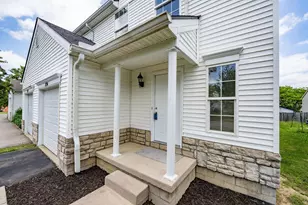 3794 Dunlane Ct, Columbus, OH 43228 - Photo 4