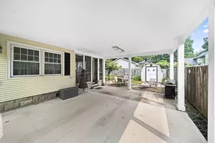 230 E College St, Granville, OH 43023 - Photo 62