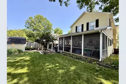 230 E College Street, Granville, OH 43023 - Photo 2
