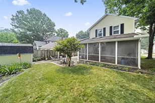 230 E College St, Granville, OH 43023 - Photo 56