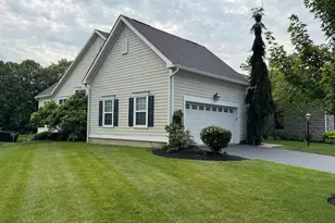 5672 Montridge Ln, Dublin, OH 43016 - Photo 2