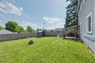 423 Erie St, Galion, OH 44833 - Photo 24